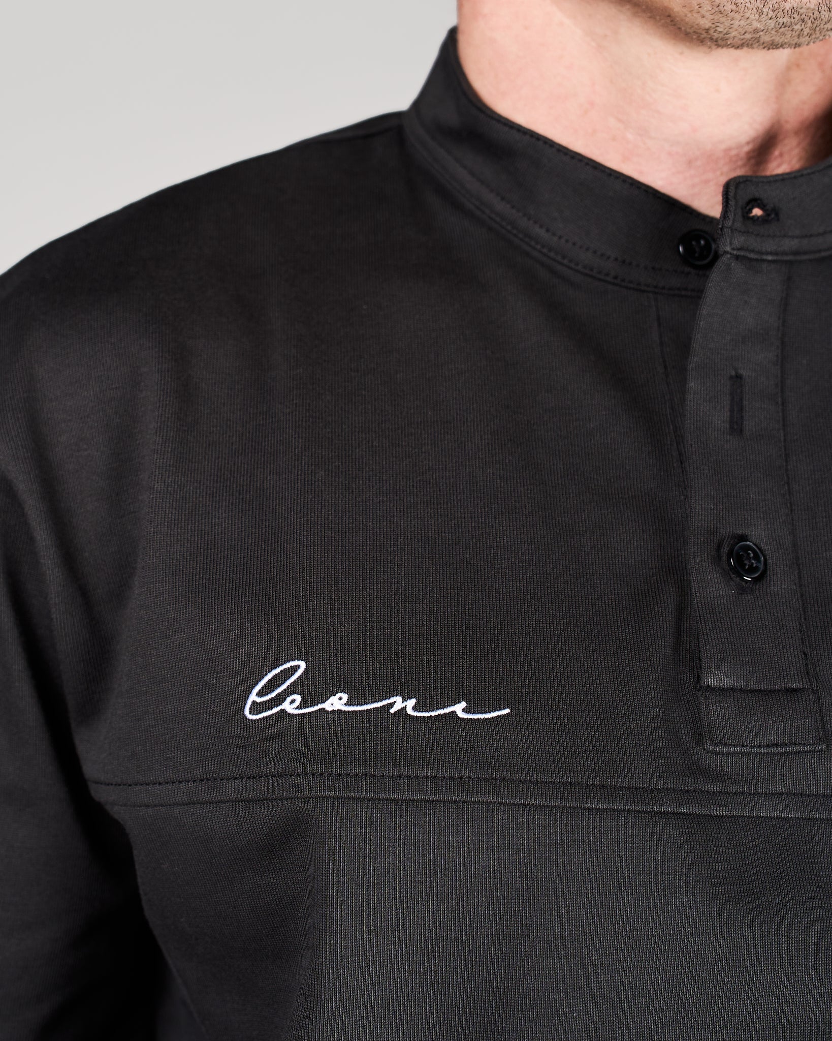 Men's Base Tee Black - Leoni