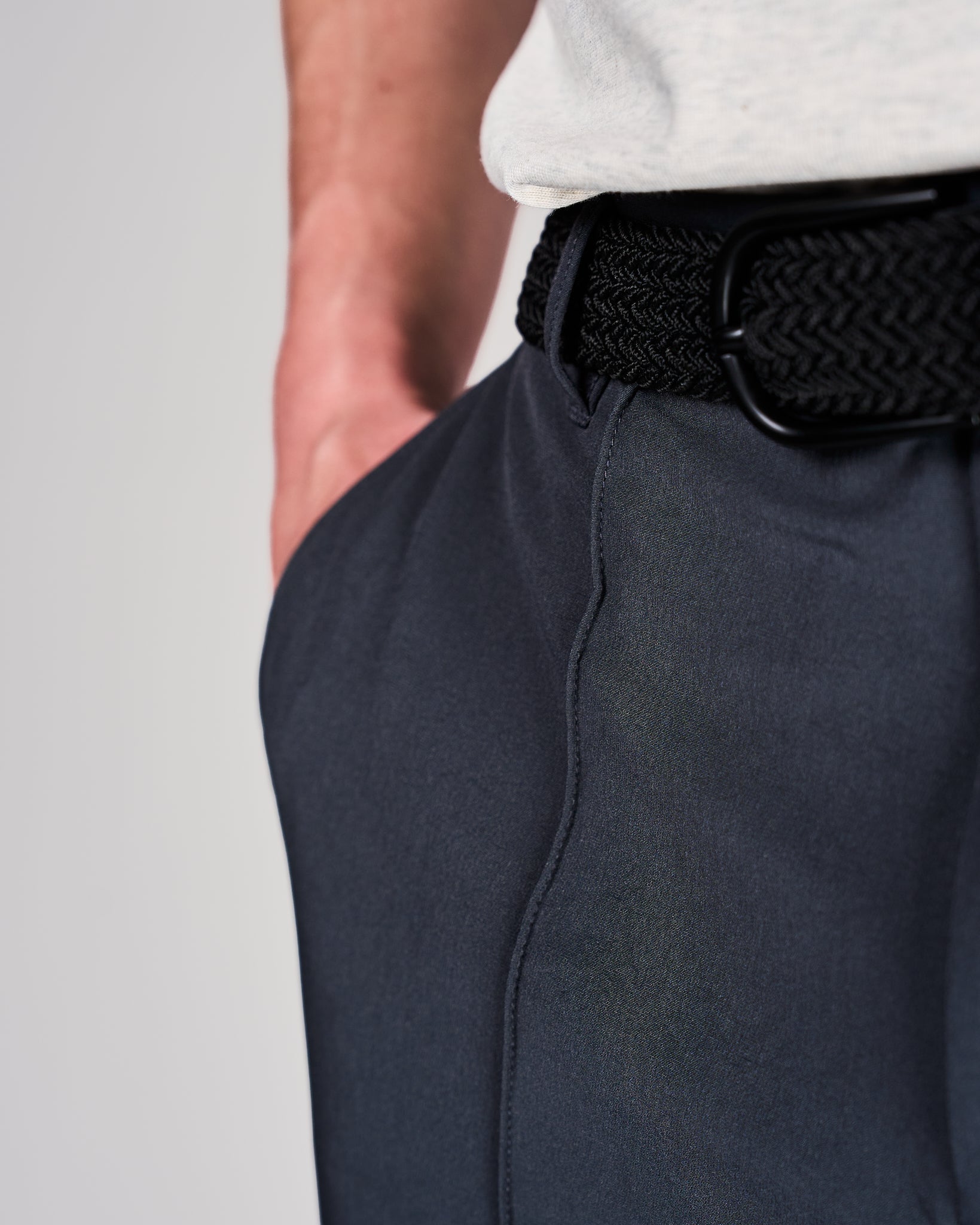 Men's Tailored Golf Pants Dark Grey - Leoni