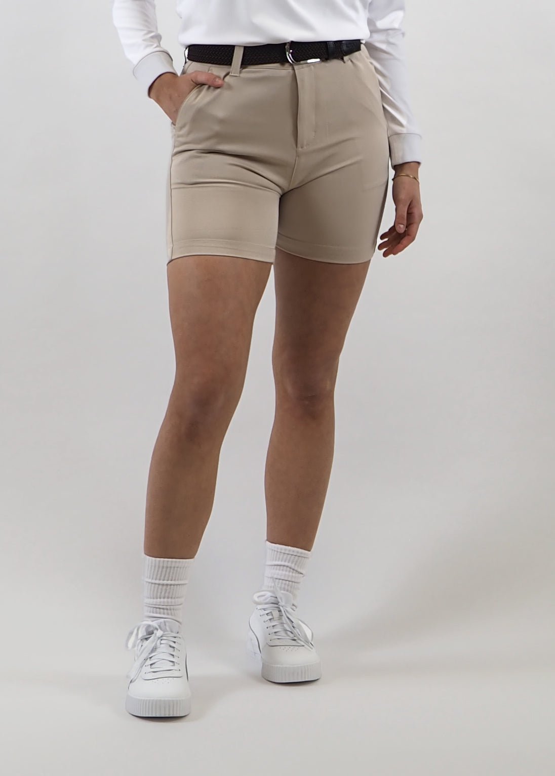 Naisten golfshortsit, beige - Leoni