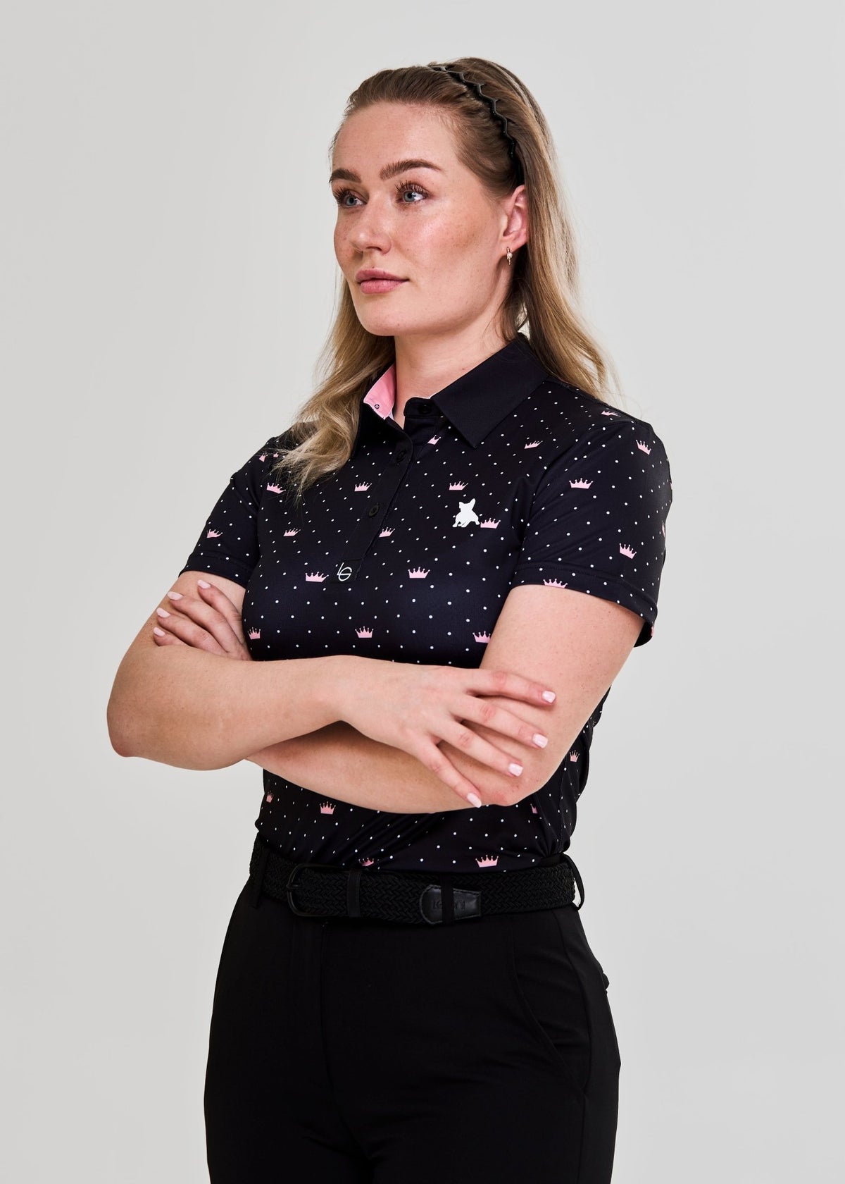 Naisten Royal Black tee - Leoni