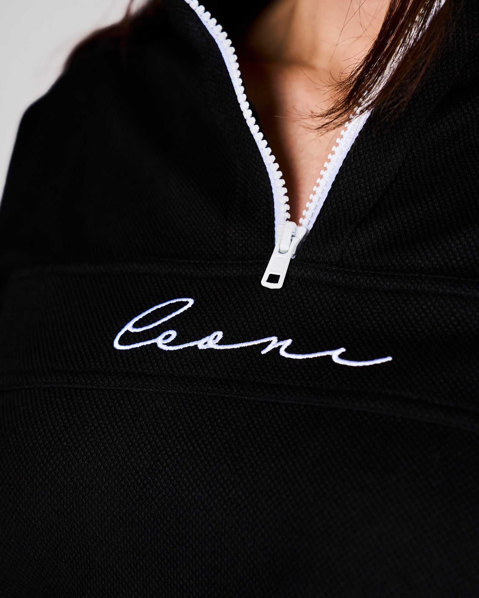Women's Piqué Q - Zip Black - Leoni